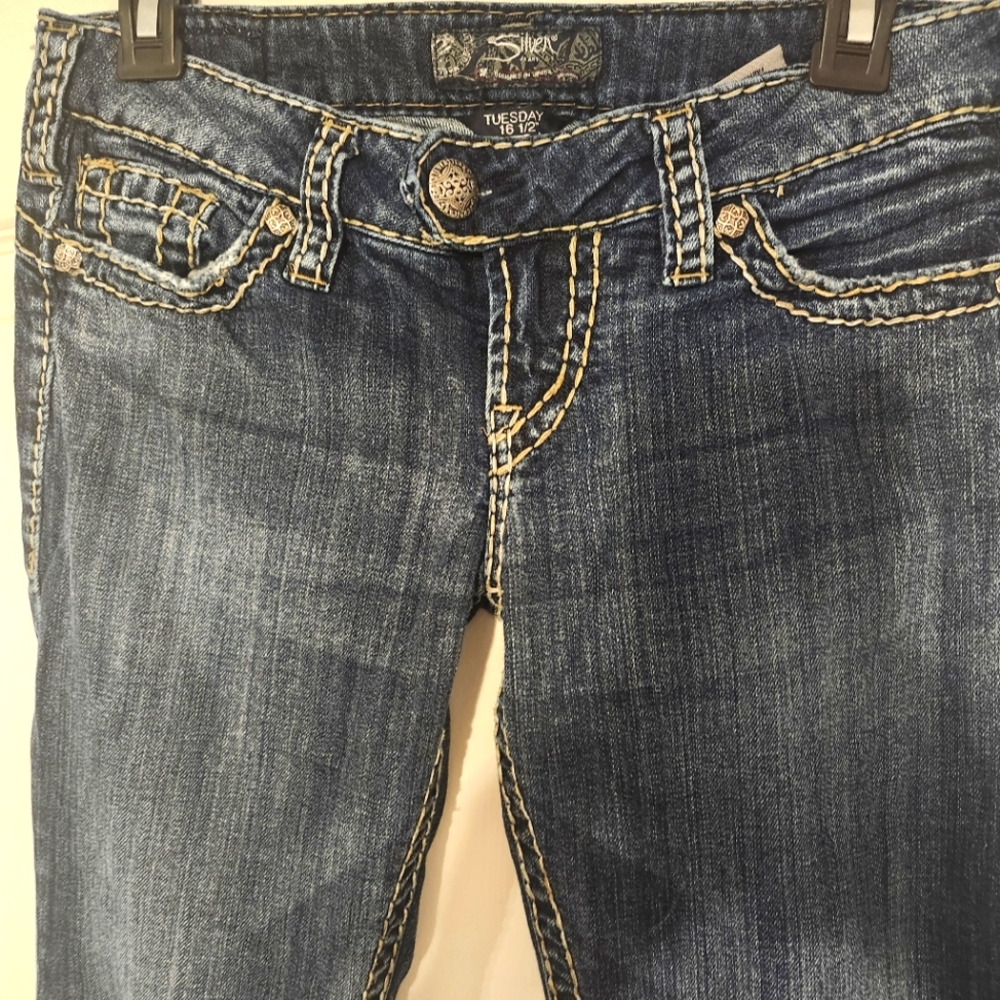 Silver Tuesday's Jeans Women's Size W28 / L 31